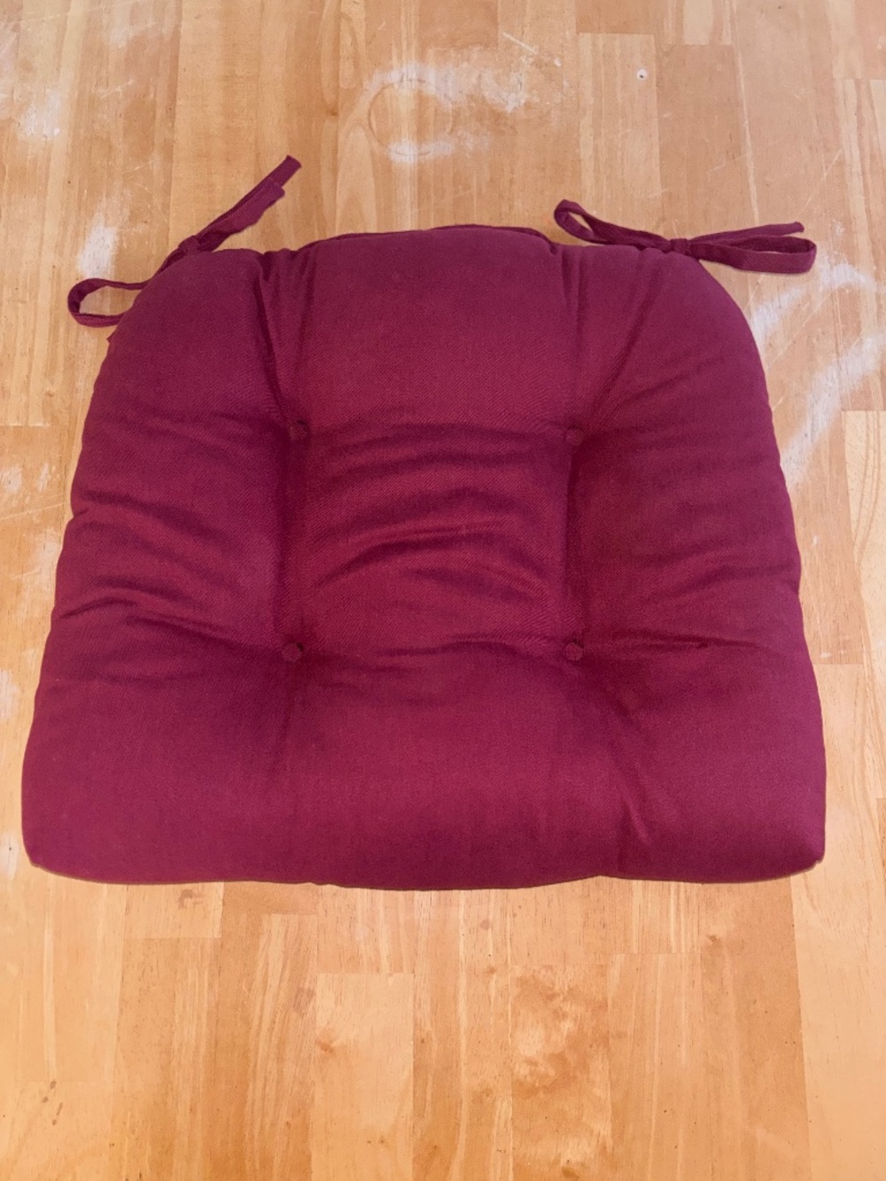Tufted Seat Cushion